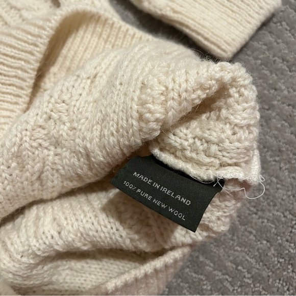 Aran Traditional Irish Wool Cable Knit Sweater - Picture 6 of 10